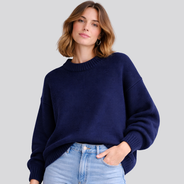 Women's Oversized Merino Wool Crew Neck Sweater in Black