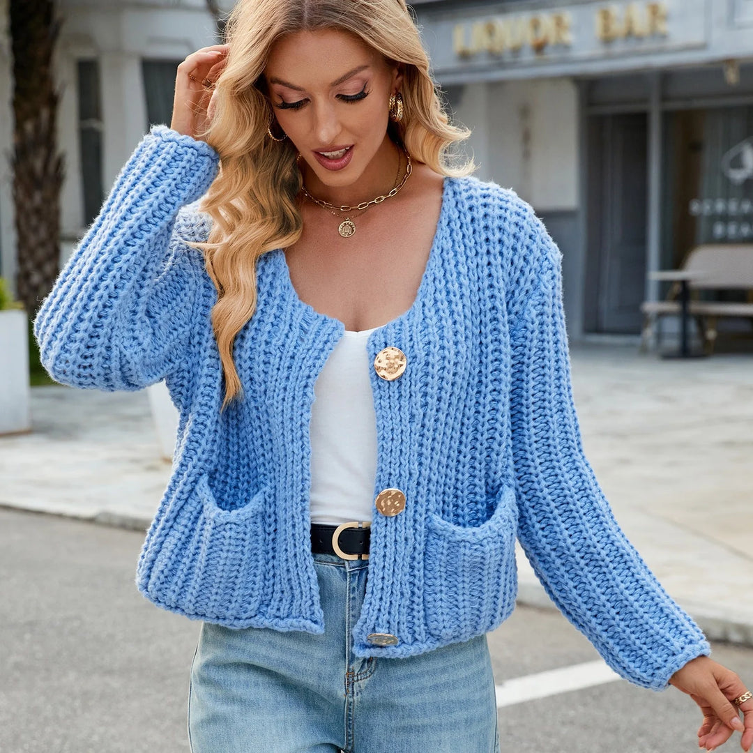 Caroline Chunky Knit Button-Front Cardigan with Pockets in Blue
