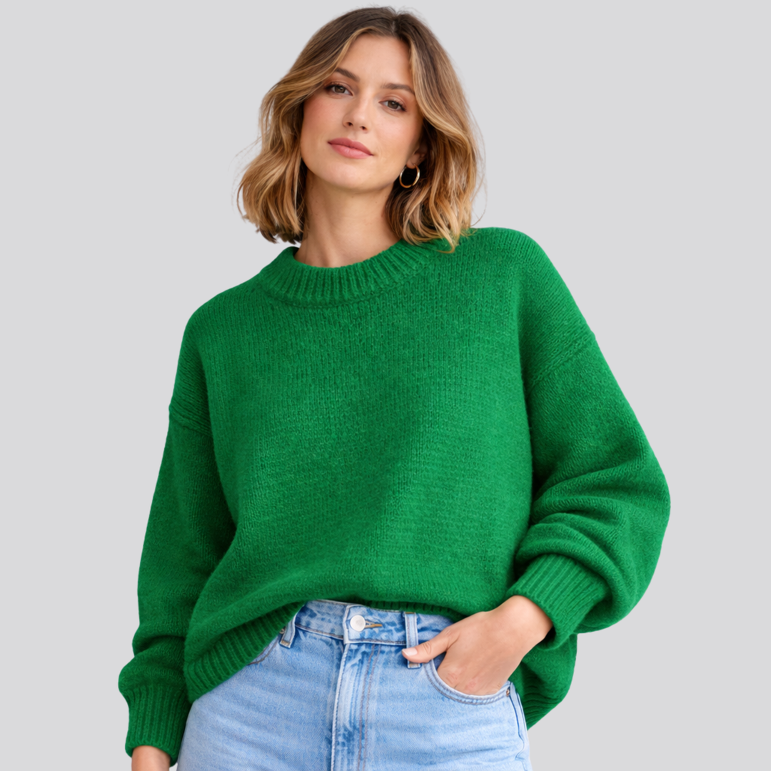 Women's Oversized Merino Wool Crew Neck Sweater in Black