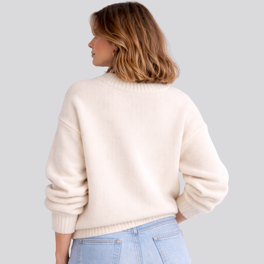 Women's Oversized Merino Wool Crew Neck Sweater in Black