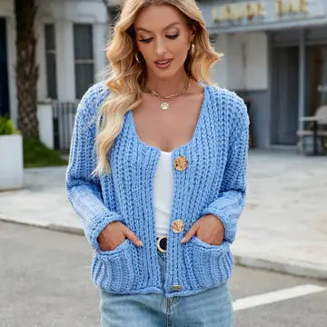Caroline Chunky Knit Button-Front Cardigan with Pockets in Blue
