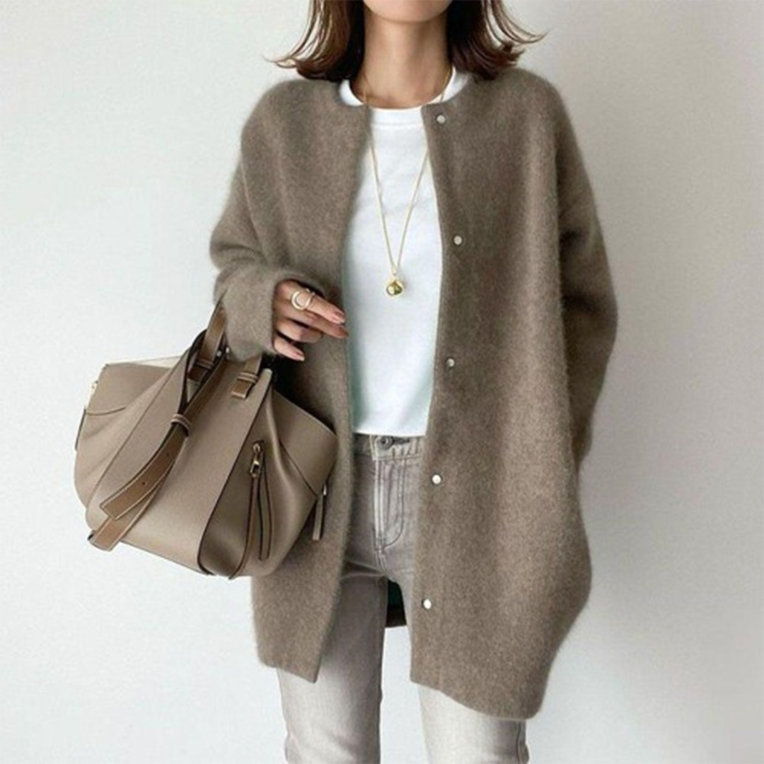 Women's Oversized Soft Knit Cardigan with Snap Buttons in Camel