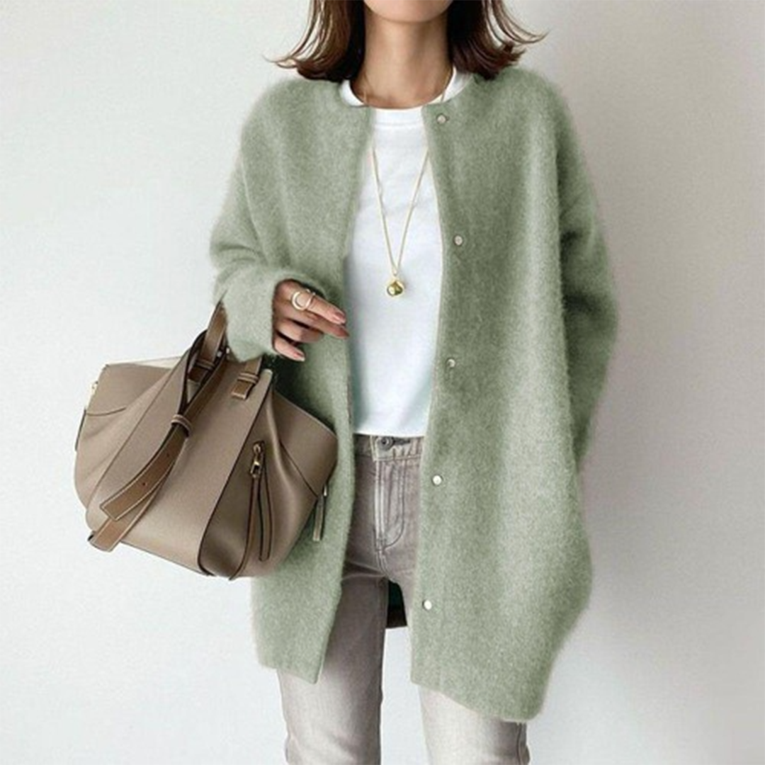 Women's Oversized Soft Knit Cardigan with Snap Buttons in Camel