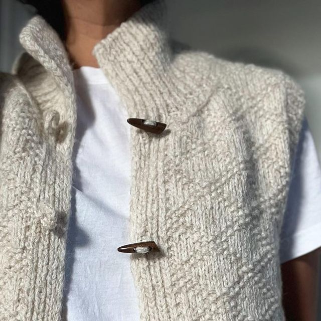 Clara | Chunky Knit Button-Up Sweater Vest for Women