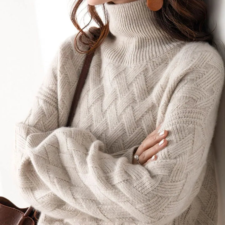Women's Cable Knit Turtleneck Sweater in Cashmere Blend