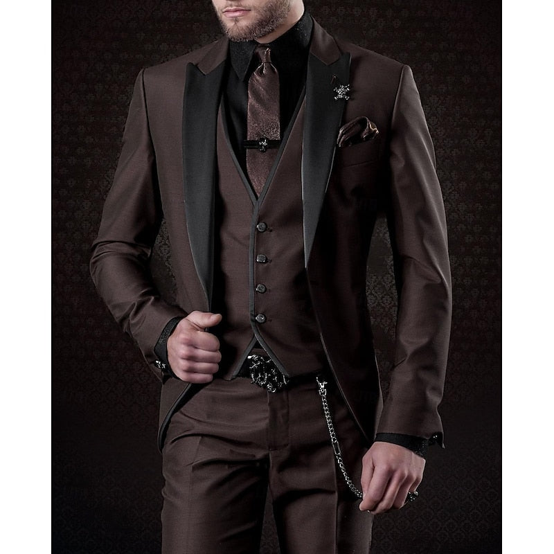 Men's 3-Piece Slim Fit Suit Set with Blazer, Waistcoat and Trousers in Burgundy